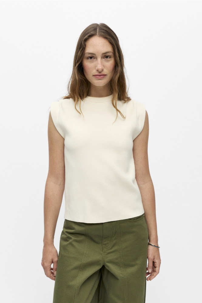 Object beige dames top | Model vooraanzicht