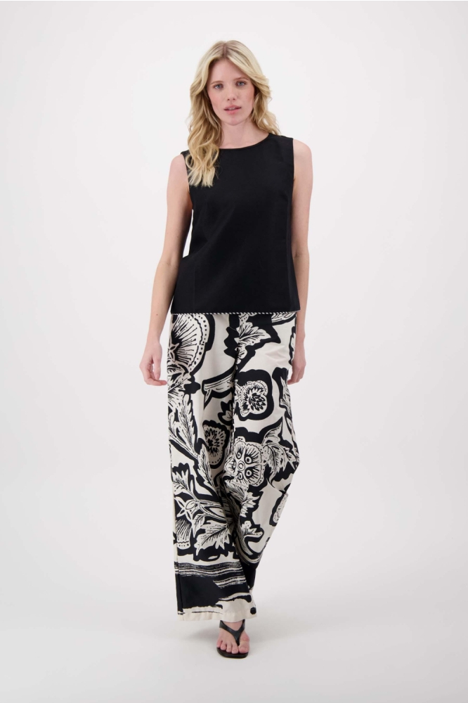 Zusss zwarte dames top | Model