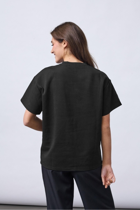 SisterS point zwarte dames t-shirt | Model achteraanzicht