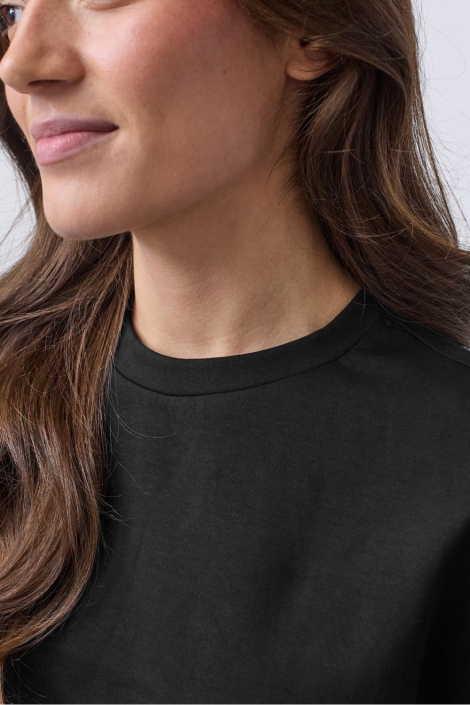 SisterS point zwarte dames t-shirt | Close up