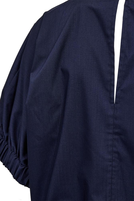 Freequent blauwe dames blouse | Close up