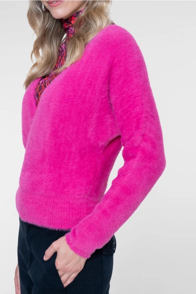 Geisha roze dames trui | Model zijaanzicht