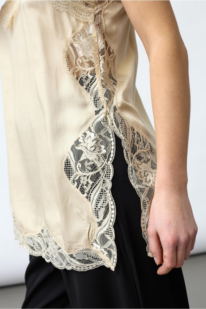 SisterS point beige dames top | Unique Selling Point