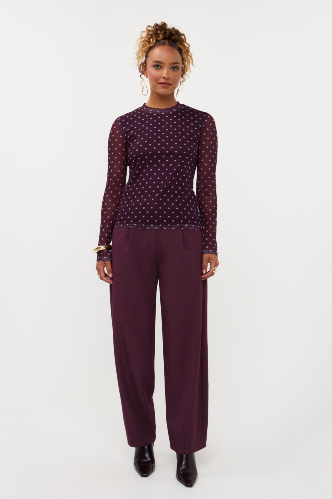 Ydence paarse dames top | Model