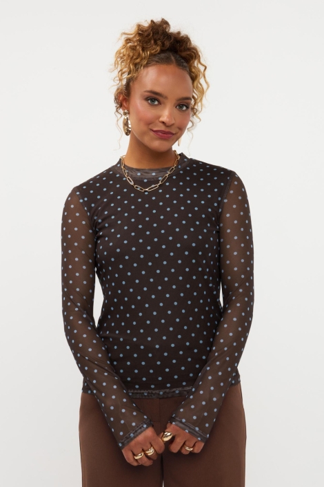 Ydence bruine dames top | Model vooraanzicht