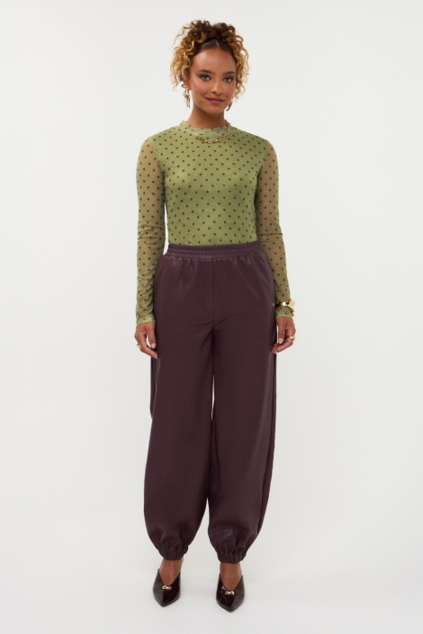 Ydence groene dames top | Model