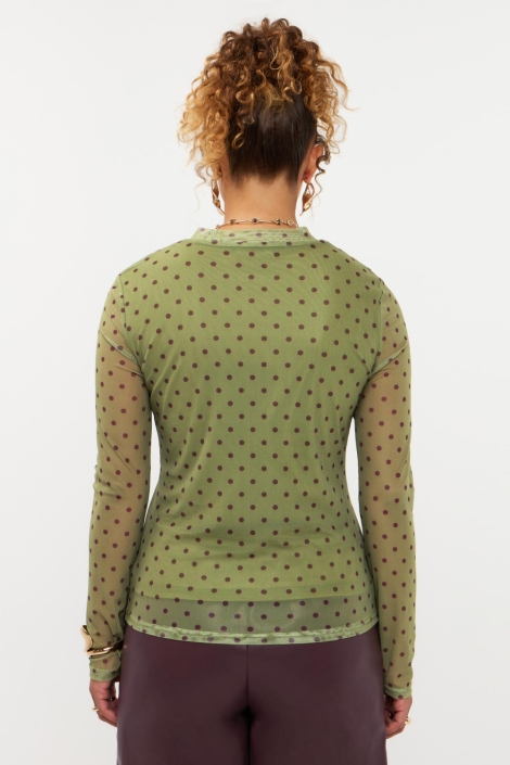 Ydence groene dames top | Model achteraanzicht