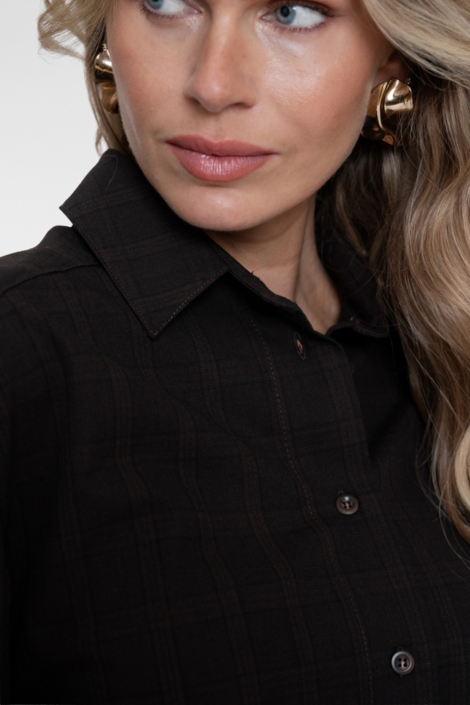 Geisha bruine dames blouse | Close up