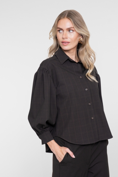 Geisha bruine dames blouse | Model vooraanzicht