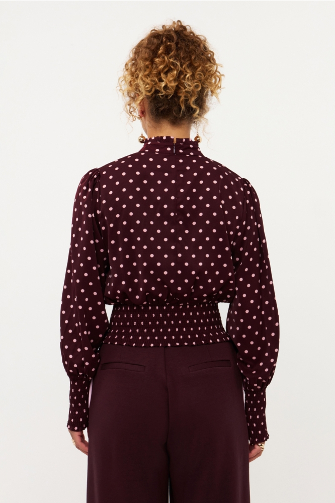 Ydence paarse dames top | Model achteraanzicht