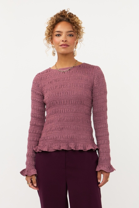 Ydence roze dames t-shirt | Model vooraanzicht