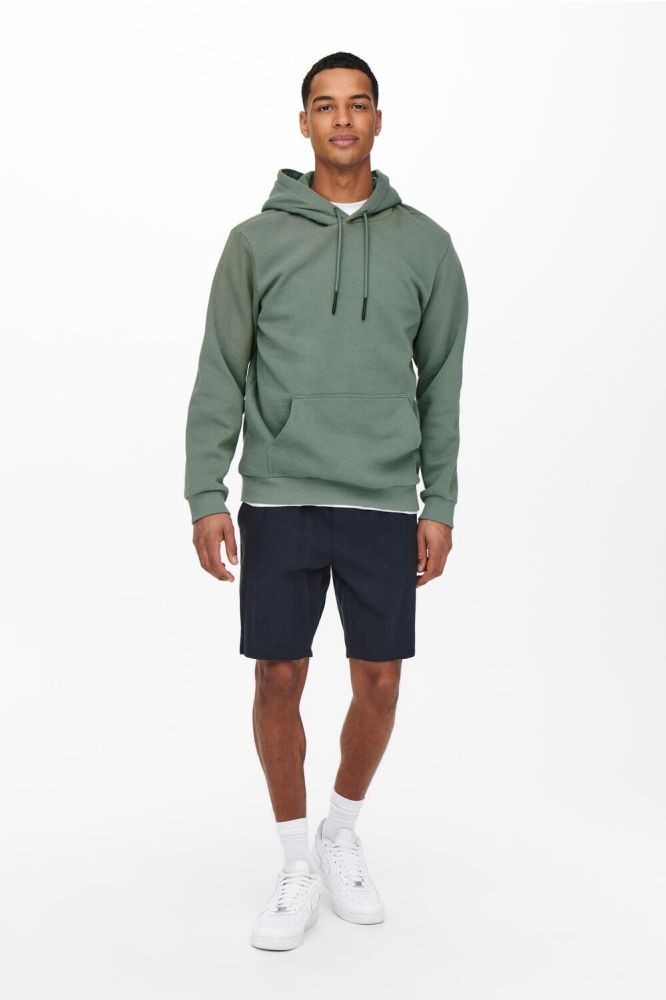Only & Sons groene heren sweater | Model