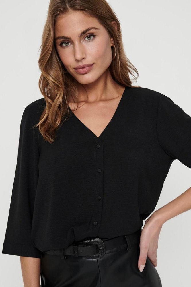 Jacqueline de Yong zwarte dames blouse | Close up