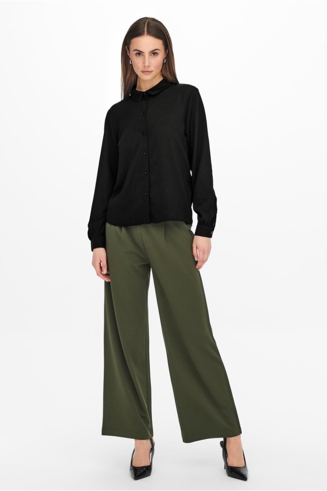 Jacqueline de Yong zwarte dames blouse | Model