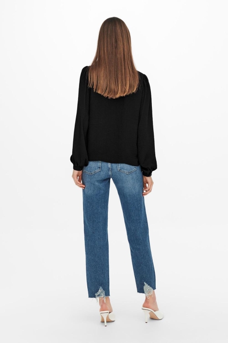 Jacqueline de Yong zwarte dames blouse | Model