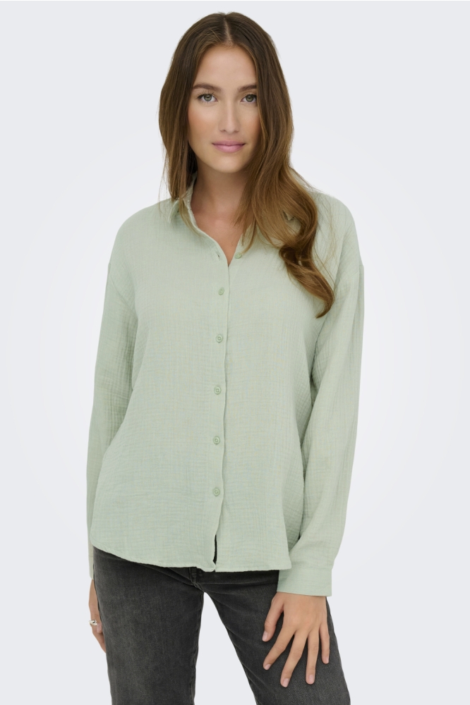 Jacqueline de Yong groene dames blouse | Model vooraanzicht