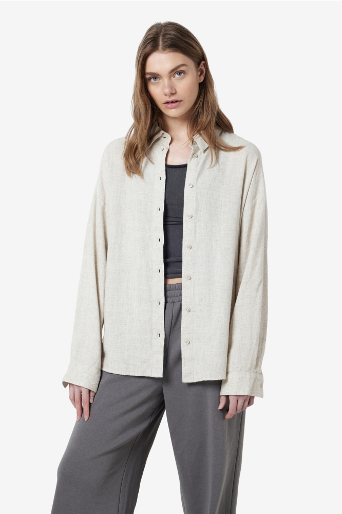 Noisy may beige dames blouse | Model vooraanzicht