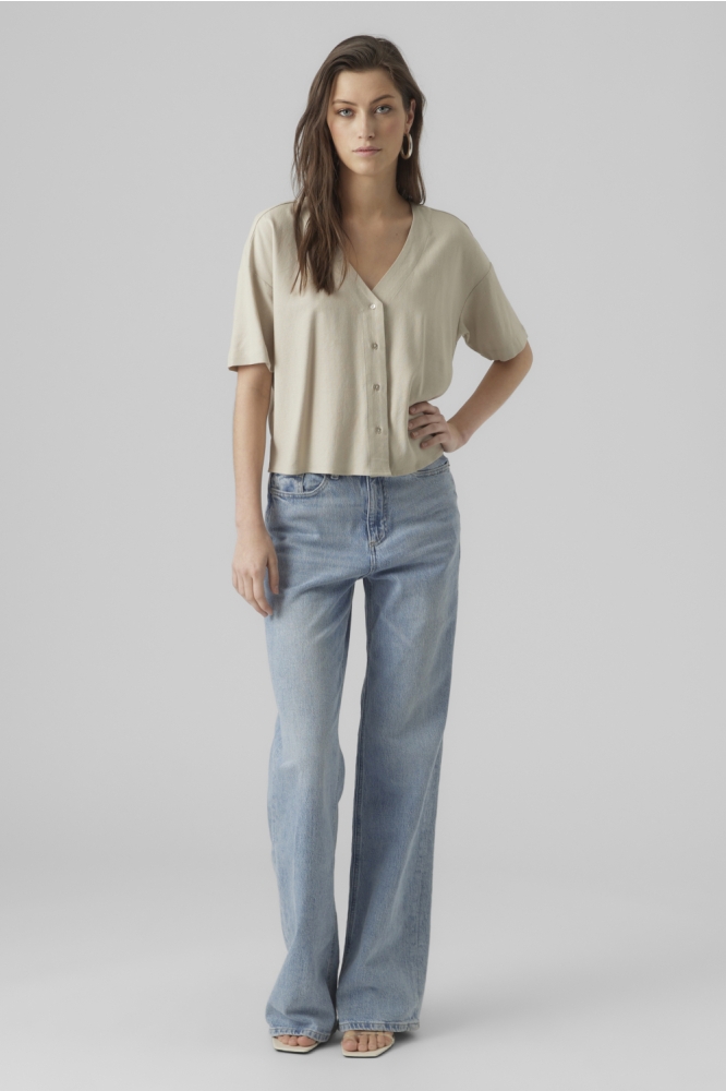 Vero Moda ecru dames blouse | Model