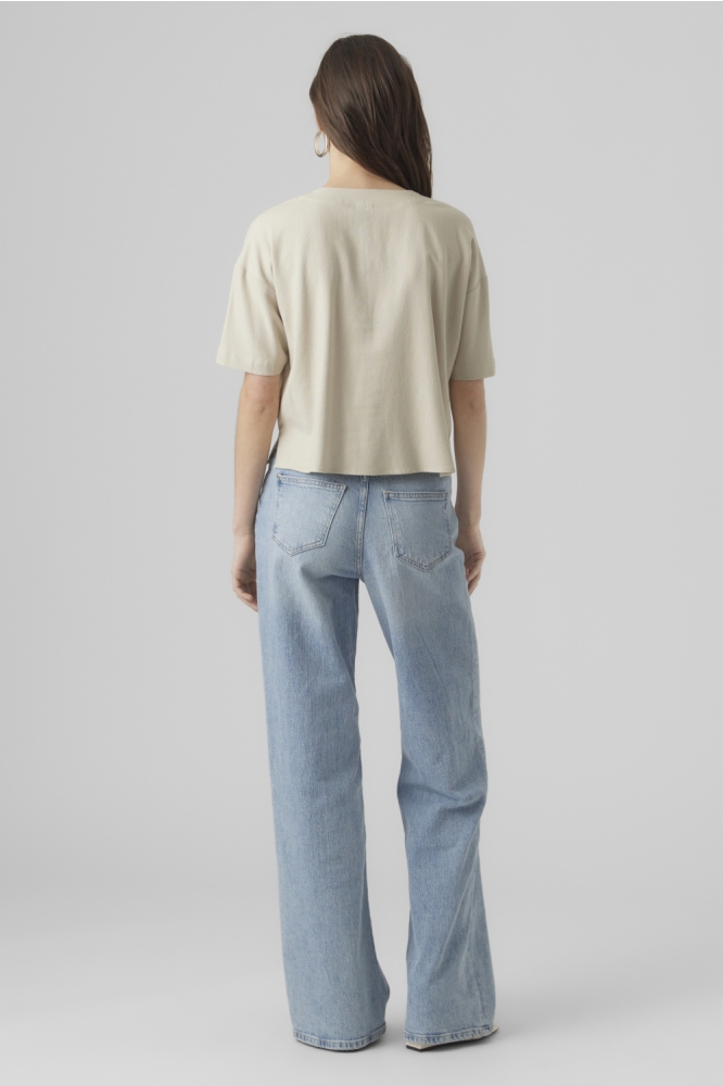 Vero Moda ecru dames blouse | Model