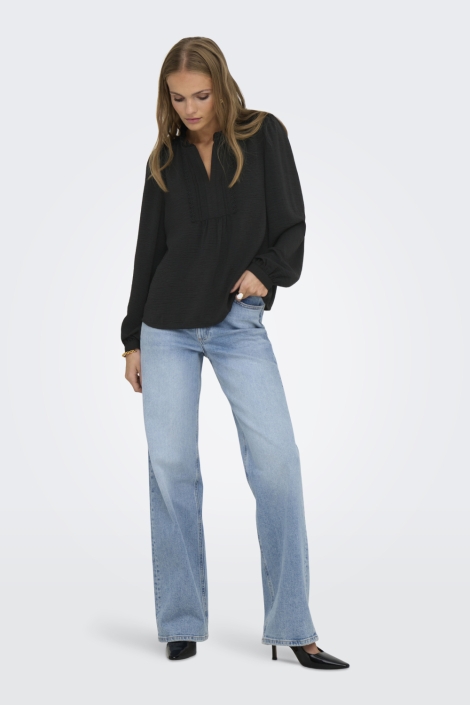 Jacqueline de Yong zwarte dames t-shirt | Model