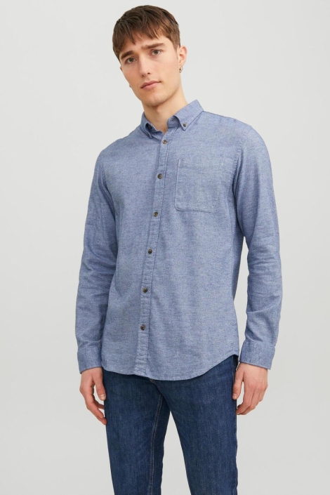 Jack & Jones blauwe heren overhemd | Model vooraanzicht