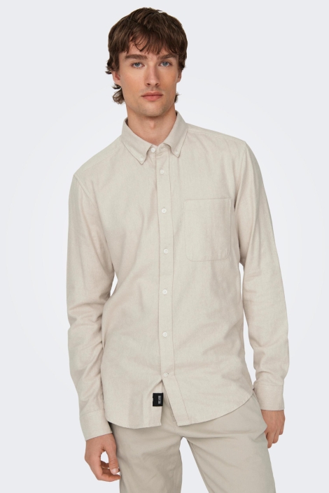 Only & Sons beige heren overhemd | Model vooraanzicht