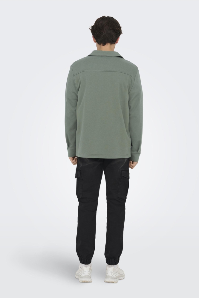 Only & Sons groene heren overhemd | Model achteraanzicht