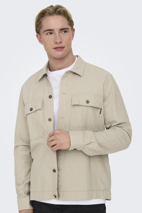 Only & Sons beige heren overhemd | Model vooraanzicht