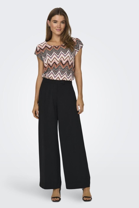 Only multi color dames t-shirt | Model