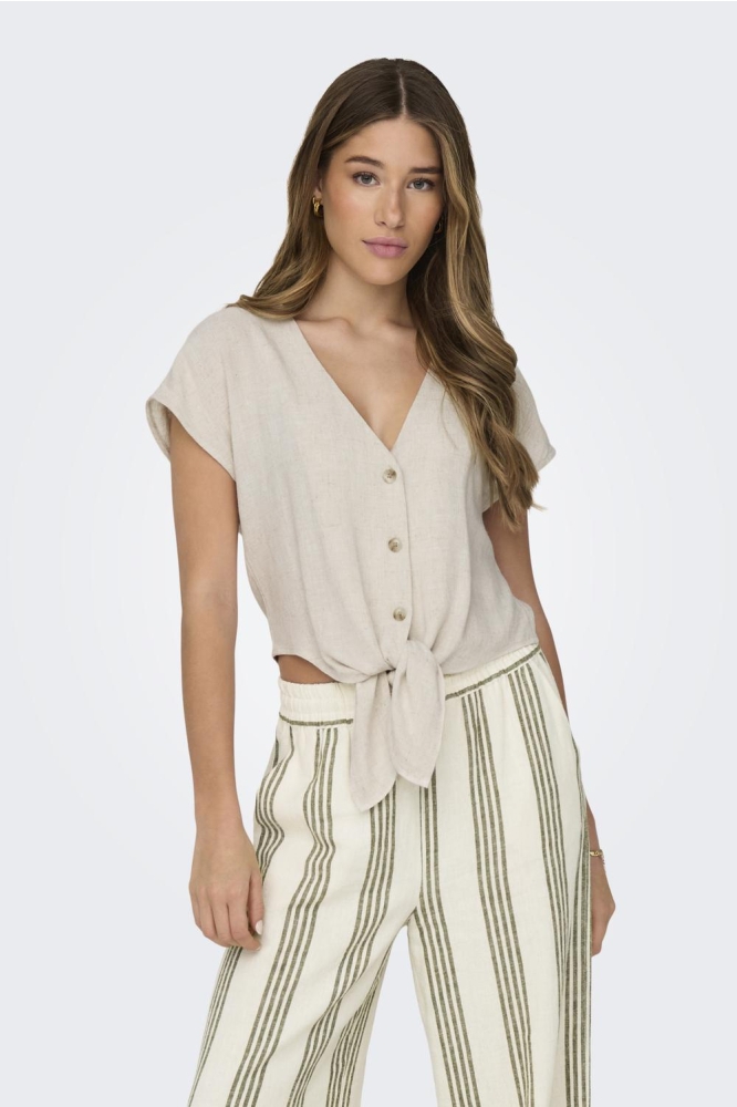 Only beige dames blouse | Model vooraanzicht