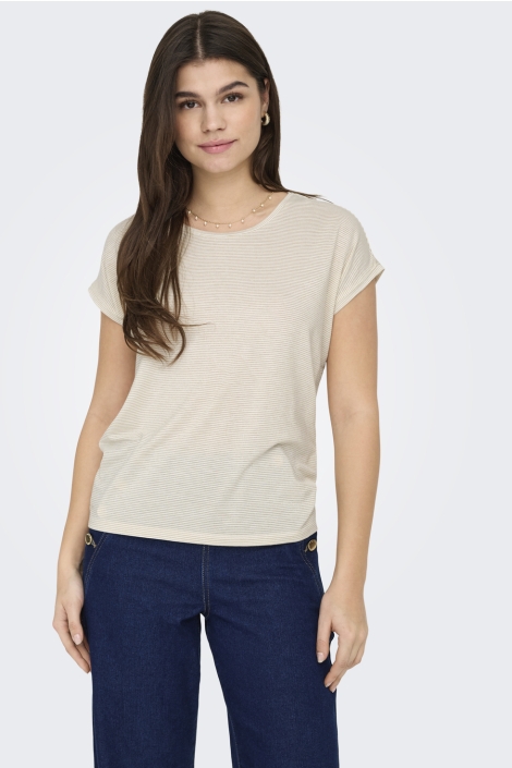 Only beige dames t-shirt | Model vooraanzicht