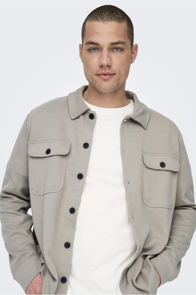 Only & Sons groene heren overhemd | Model vooraanzicht