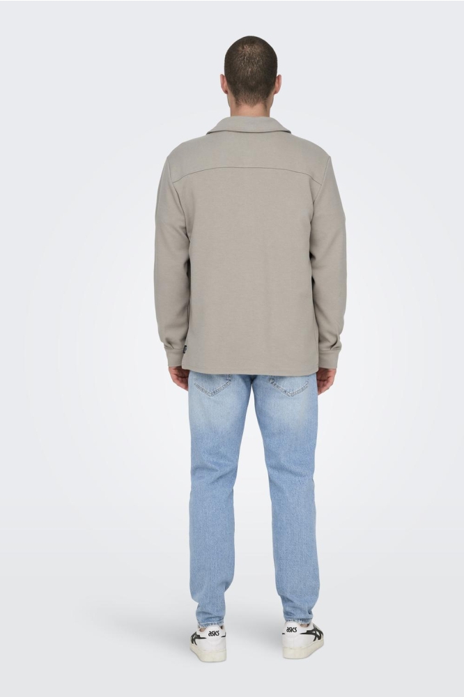 Only & Sons groene heren overhemd | Model achteraanzicht