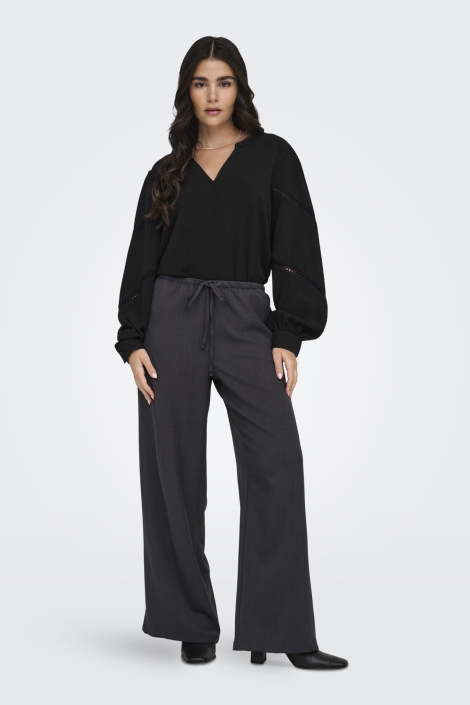 Jacqueline de Yong zwarte dames t-shirt | Model