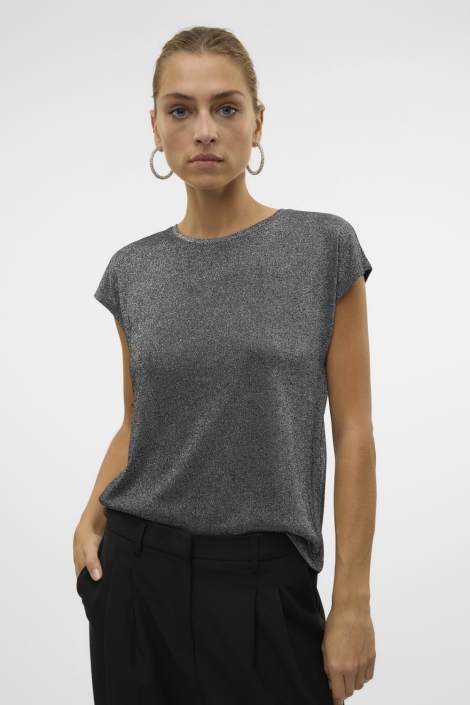 Vero Moda zwarte dames t-shirt | Model vooraanzicht