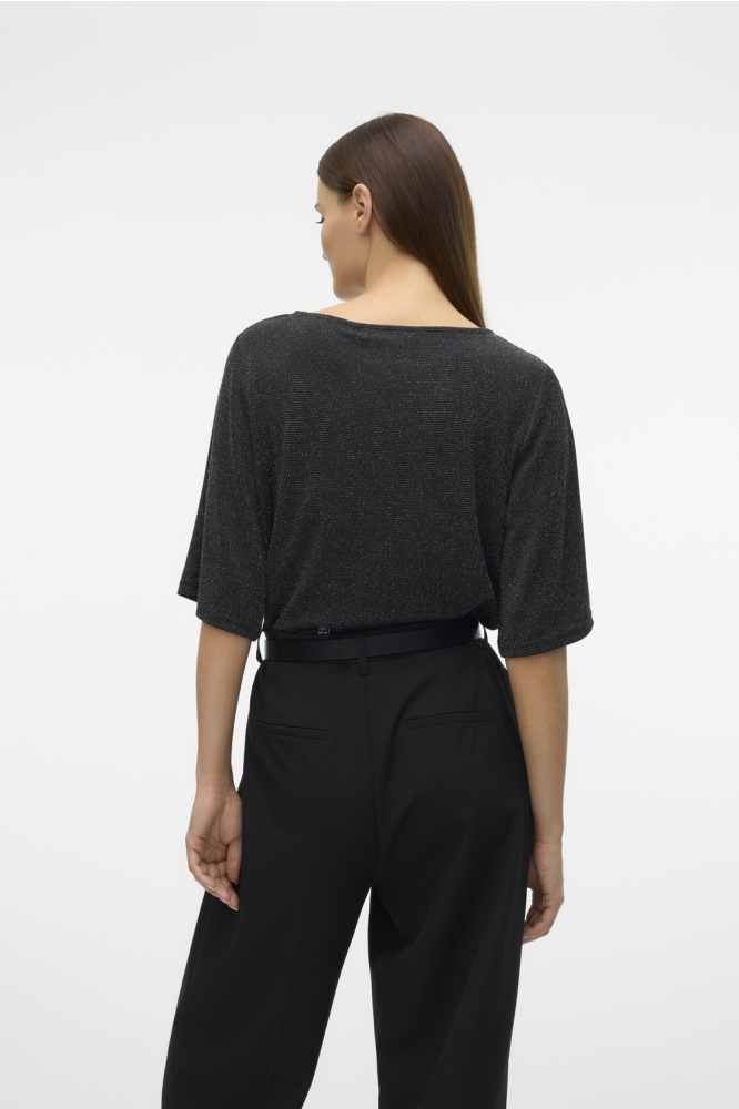 Vero Moda zwarte dames t-shirt | Model achteraanzicht