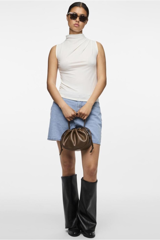 Pieces ecru dames top | Model