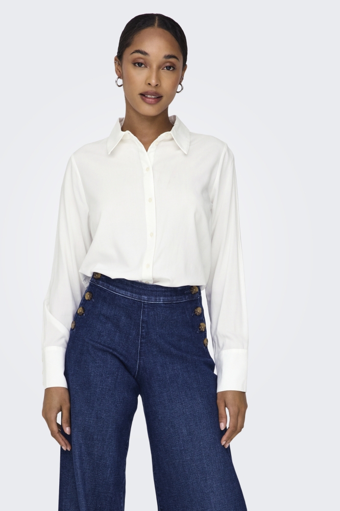 Only witte dames blouse | Model vooraanzicht
