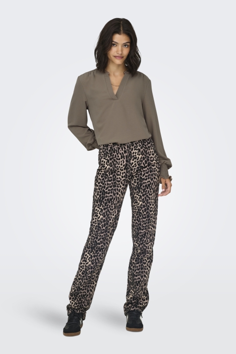 Only bruine dames blouse | Model