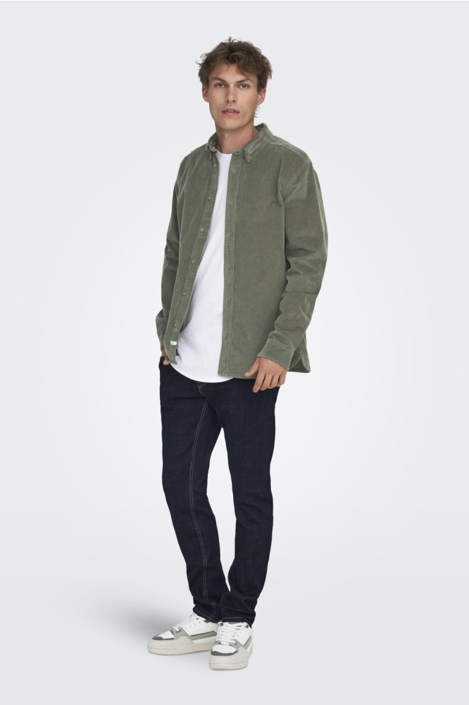 Only & Sons groene heren overhemd | Model vooraanzicht