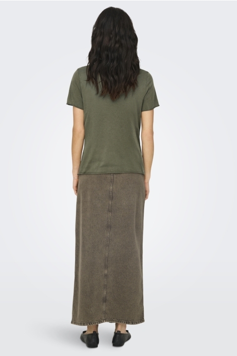 Only groene dames t-shirt | Model