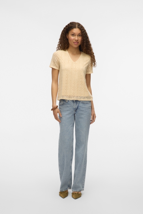 Vero Moda ecru dames t-shirt | Model