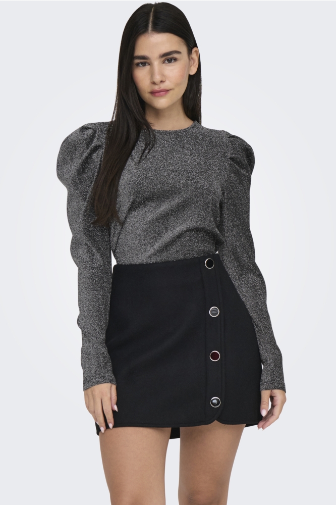 Only zwarte dames t-shirt | Model vooraanzicht