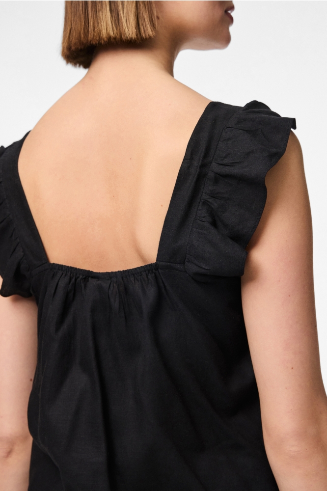 Pieces zwarte dames top | Model achteraanzicht