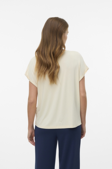 Vero Moda beige dames t-shirt | Model achteraanzicht