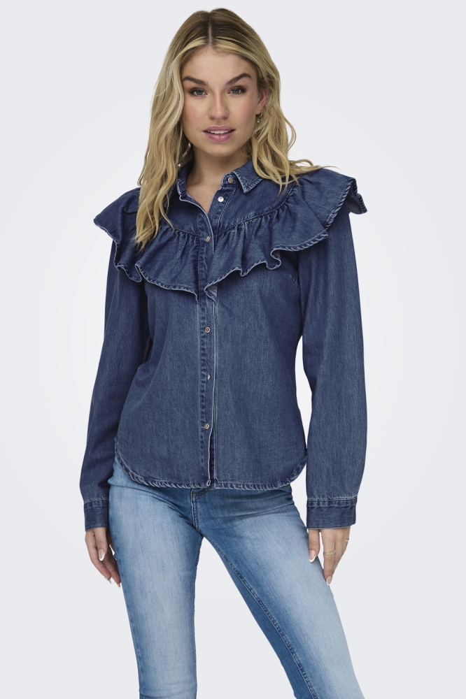 Only blauwe dames blouse | Model vooraanzicht