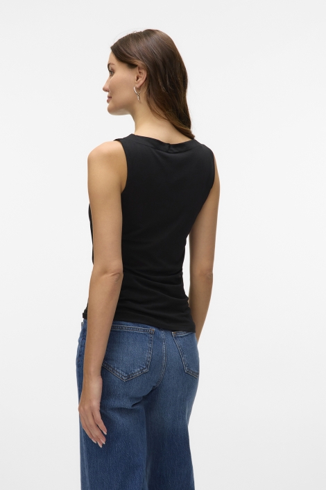 Vero Moda zwarte dames top | Model achteraanzicht