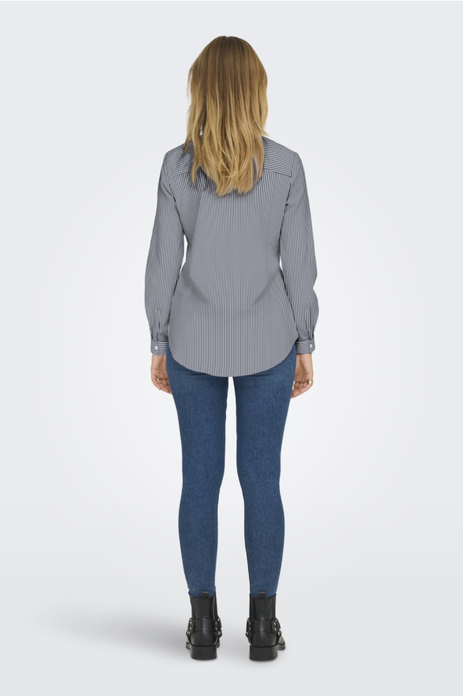 Jacqueline de Yong blauwe dames blouse | Model