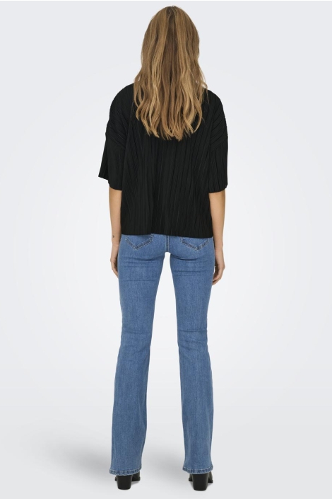 Only zwarte dames t-shirt | Model achteraanzicht