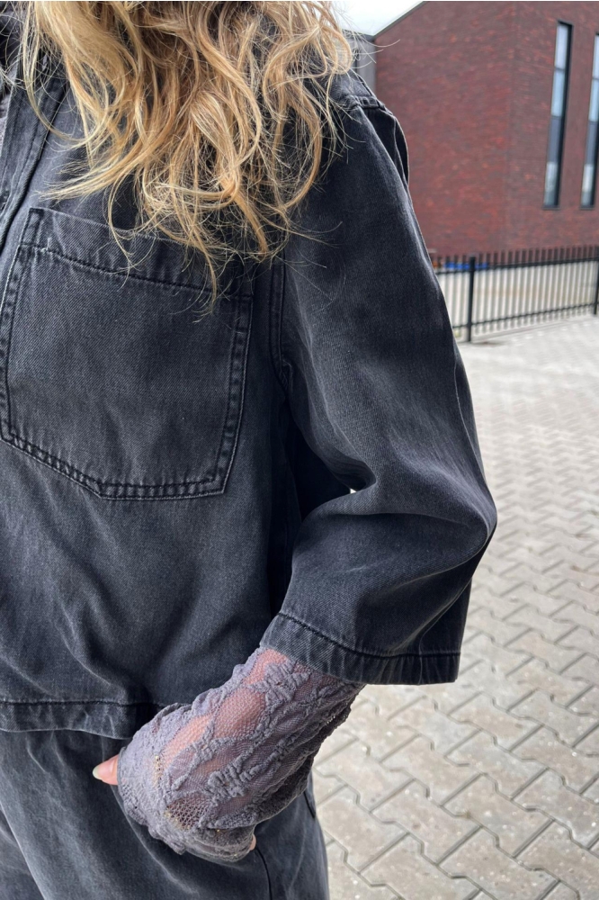 Pieces grijze dames t-shirt | Close up